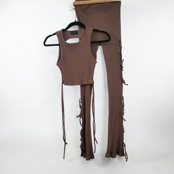 White Fox Boutique Pants - White Fox Ribbed Lace-Up Set | XS | Brown Crop Tank & Flare Pants